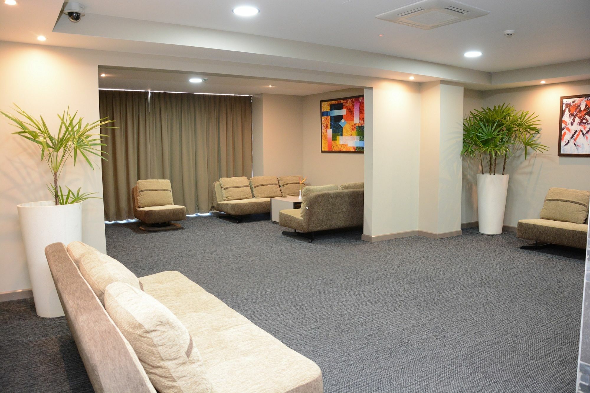 Ratsun Nadi Airport Apartment Hotel Екстер'єр фото